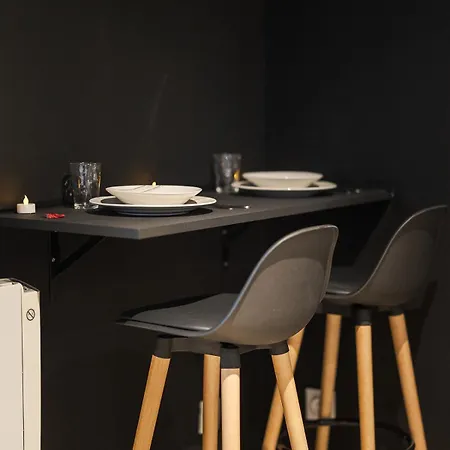 Secretblackroom